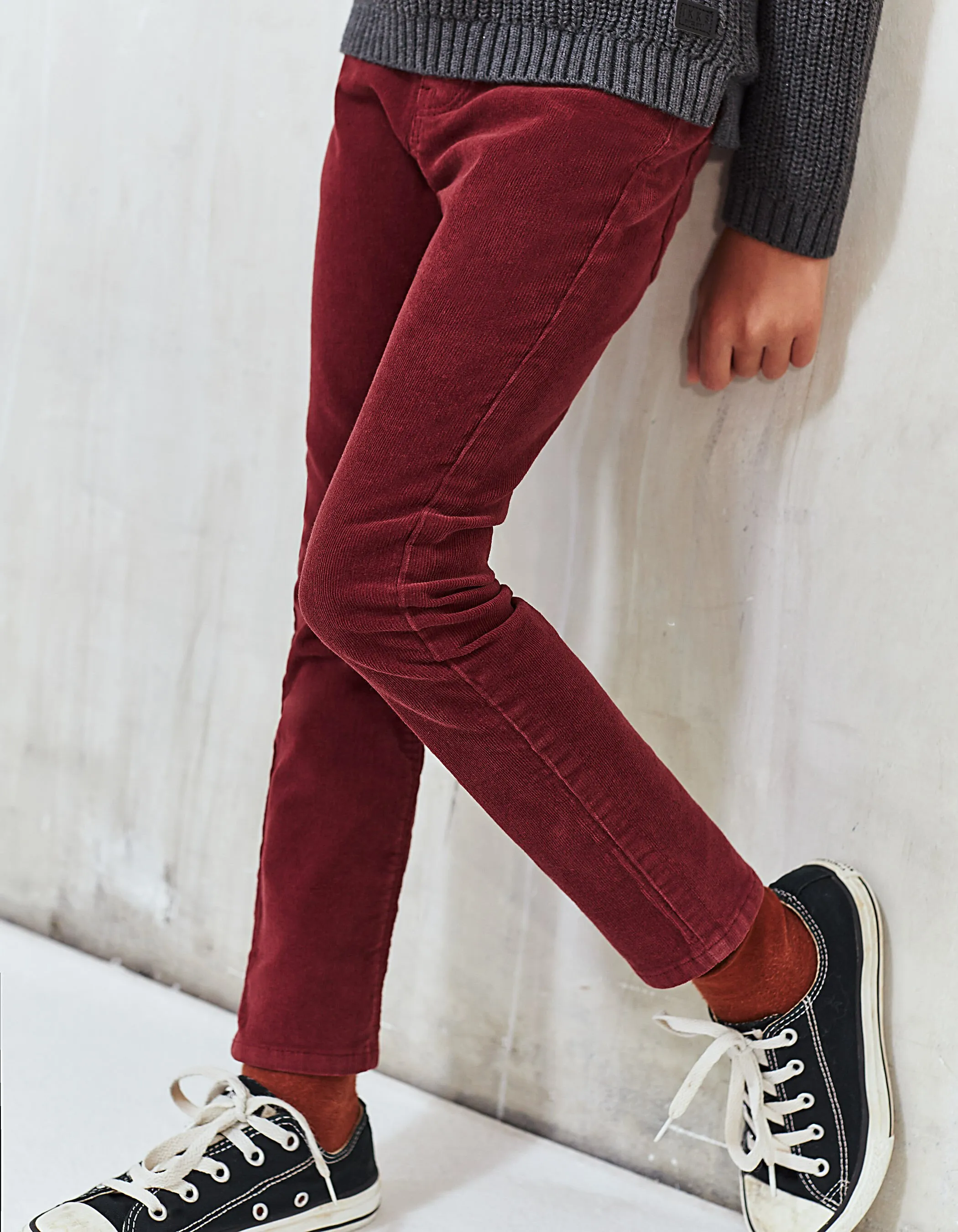 Pantalon skinny prune en velours milleraies garçon