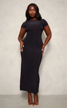 Plus Robe longue noire douce à manches courtes